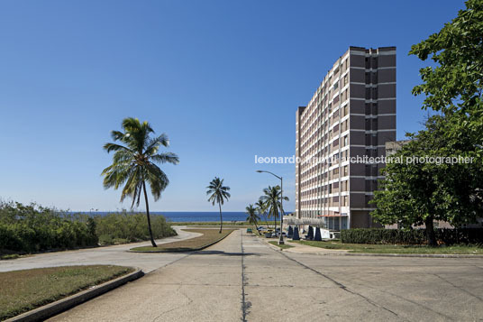 la habana snapshots several architects