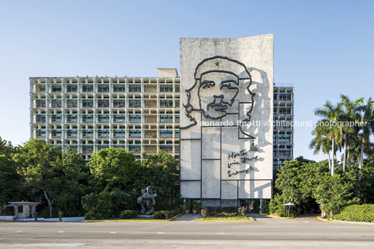 ministerio del interior aquiles capablanca