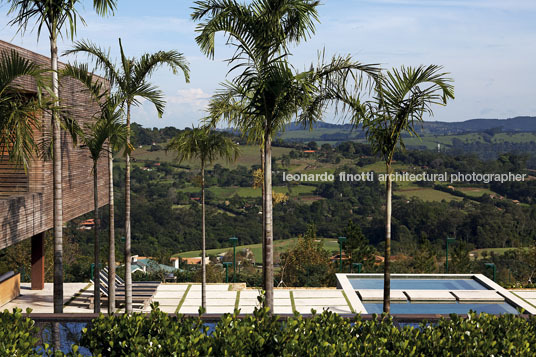 residência ct - quinta da baroneza bernardes+jacobsen