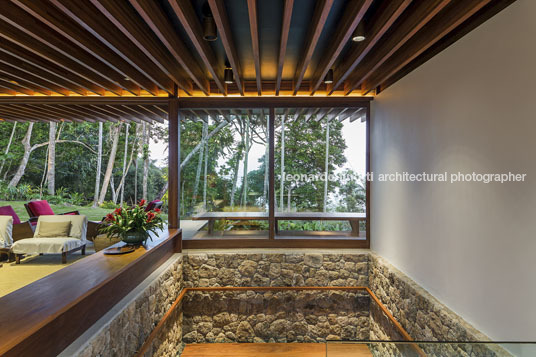 casa sm - taguaiba jacobsen arquitetura