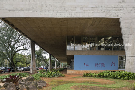 fau-usp vilanova artigas