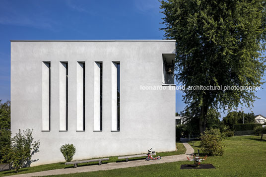 paradieskirche müller & naegelin