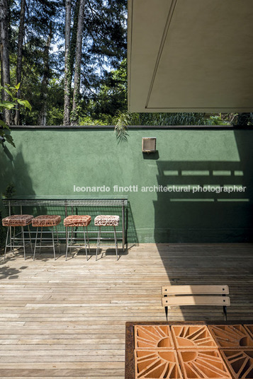 house on atlantica avenue estudio campana