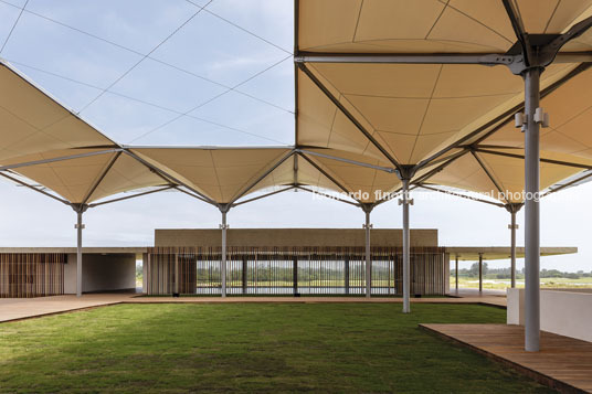 olympic golf course rua arquitetos