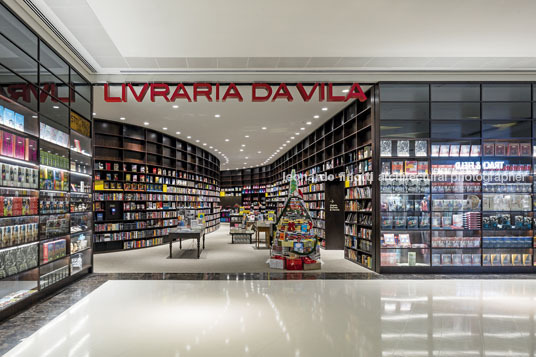 livraria da vila - shopping maia isay weinfeld