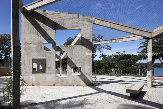 praça dalva simão burle marx