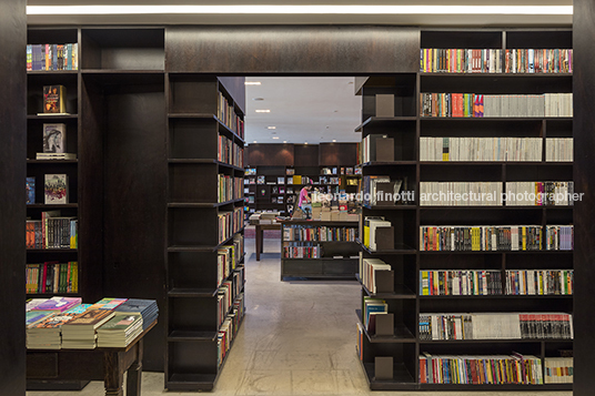 livraria da vila - galleria shopping isay weinfeld