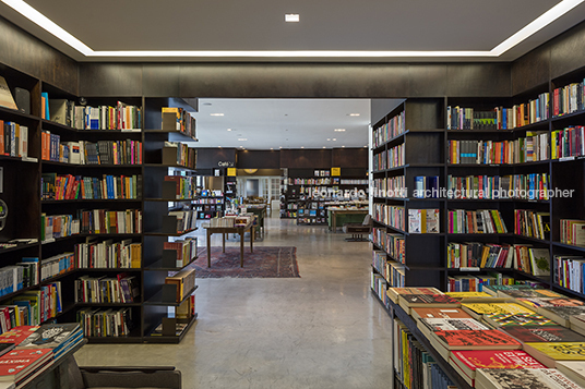 livraria da vila - galleria shopping isay weinfeld