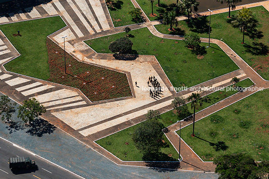 praça dos cristais burle marx