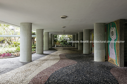 edifício antônio ceppas jorge machado moreira