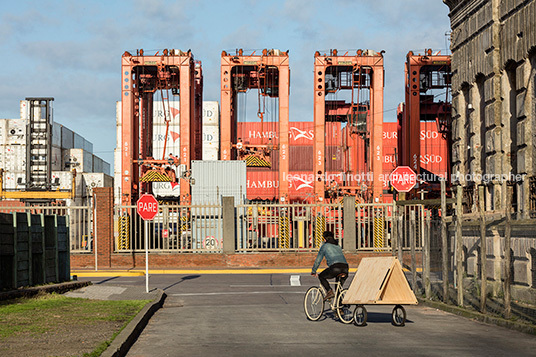 bike shelter mapa