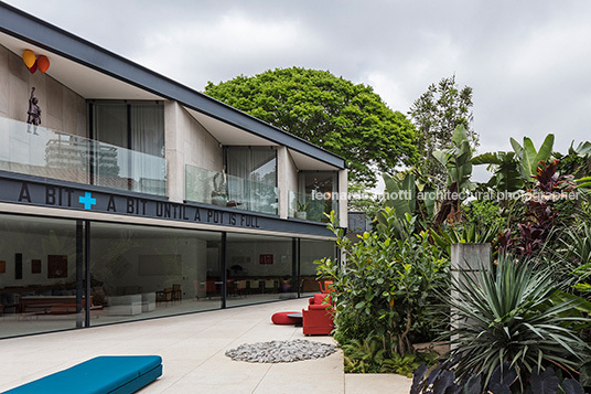 casa pm bernardes arquitetura