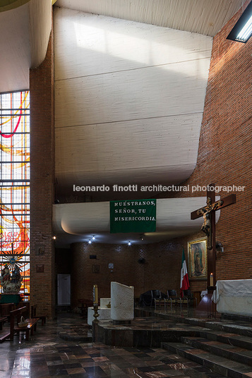 iglesia de la resurrección del señor leopoldo fernandez font