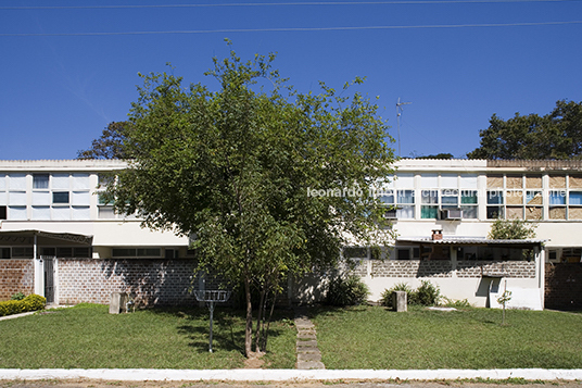 h-10 category officials residences at ita oscar niemeyer