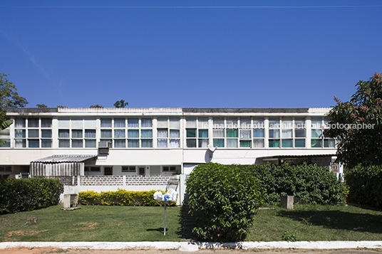 h-10 category officials residences at ita oscar niemeyer