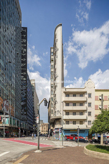 edifício wilton paes de almeida roger zmekhol