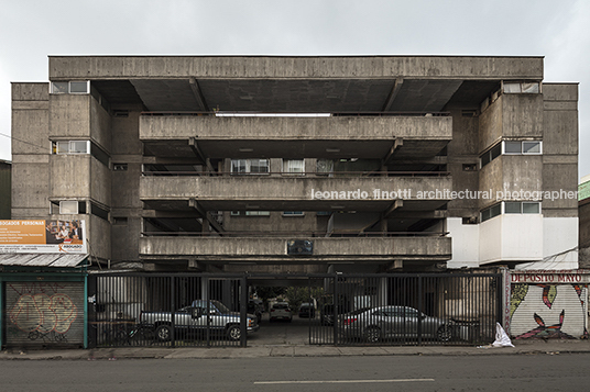 edificio carlos massad abud alberto piwonka