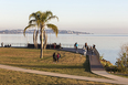 parque urbano da orla de guaíba jaime lerner