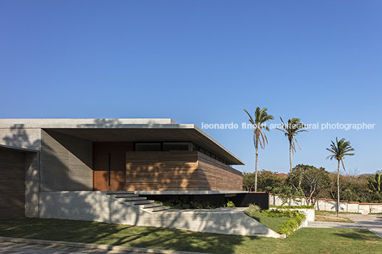 casa parejas peinado sommet srl