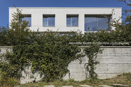 house in reinach müller & naegelin