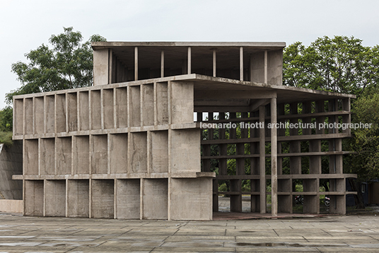 the tower of shadow le corbusier