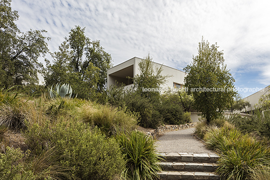 universidad adolfo ibañez - edificio c-campus peñalolen josé cruz ovalle