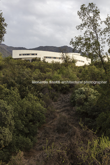 universidad adolfo ibañez - edificio c-campus peñalolen josé cruz ovalle