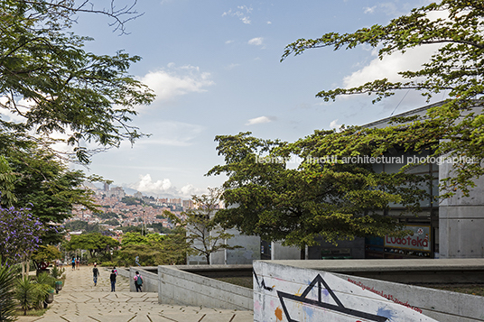 parque biblioteca san javier javier vera