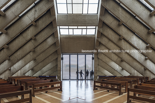 capilla asunción laureano forer