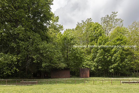 estadi d'atletisme tossols basil rcr arquitectes