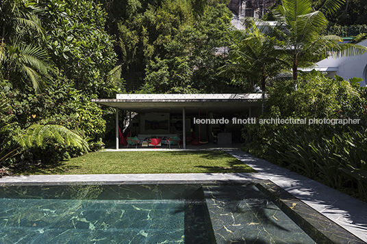 casa av isabel duprat arquitetura paisagística