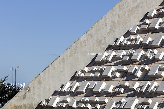 teatro nacional oscar niemeyer