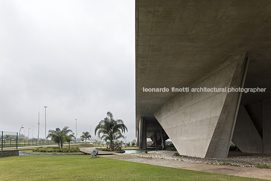 cidade das artes christian de portzamparc