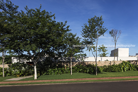 casa sj aguirre arquitetura