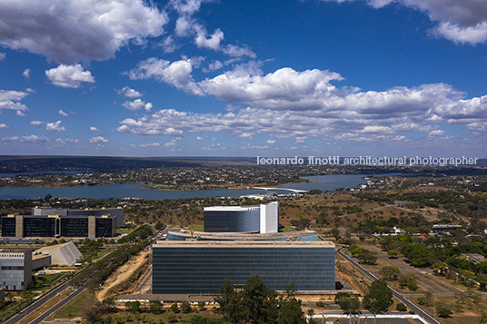 superior labor court oscar niemeyer