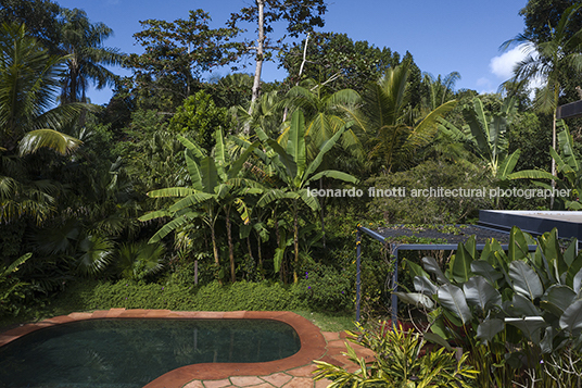 casa rma - iporanga bernardes arquitetura