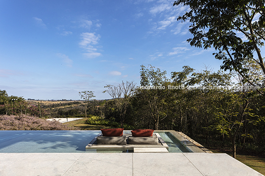 casa lr - fazenda boa vista jacobsen arquitetura