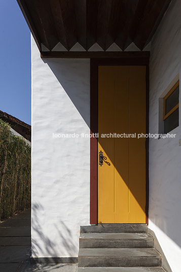 casa na pampulha zanine caldas 