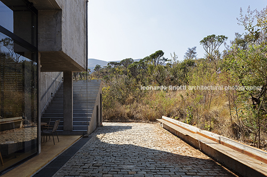 casa no cerrado vazio s/a