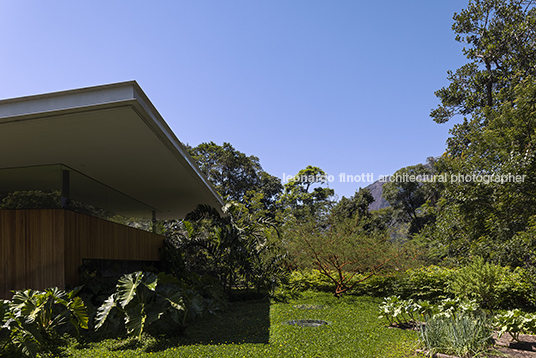 casa asa bernardes arquitetura