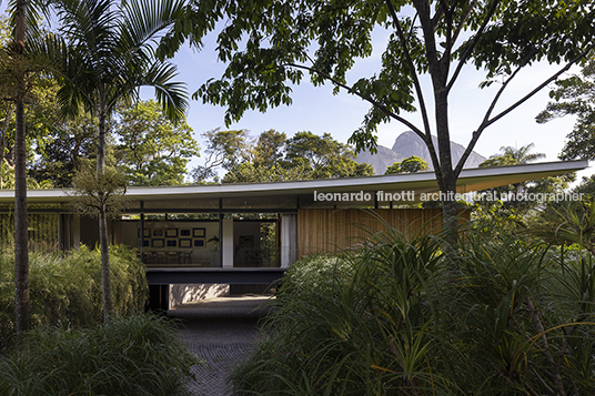 casa asa bernardes arquitetura