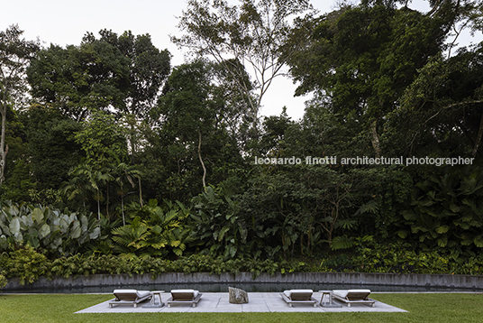 casa asa bernardes arquitetura