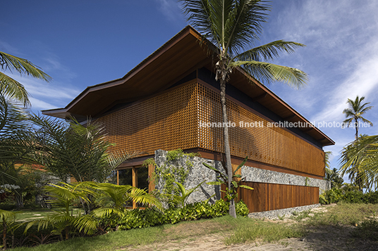 casa ml bernardes arquitetura