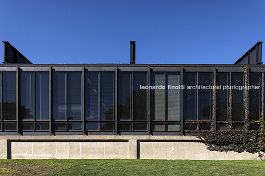 iit paul v. galvin library skidmore, owings & merrill