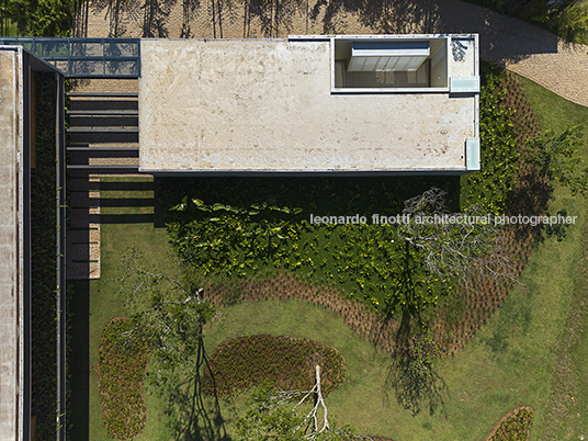 casa vetor - fazenda boa vista felipe caboclo arquitetura