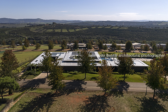 casa mdg - quinta da baroneza gálvez & márton arquitetura