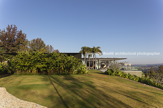 casa mdg - quinta da baroneza gálvez & márton arquitetura