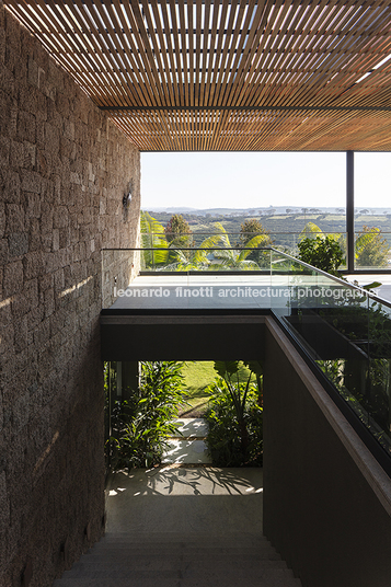 casa mdg - quinta da baroneza gálvez & márton arquitetura