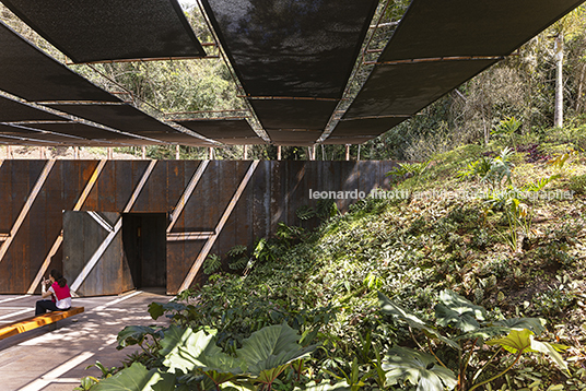 galeria yayoi kusama - inhotim mach arquitetos