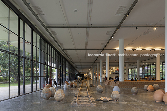 35ª bienal.sp - coreografias do impossível vão arquitetura